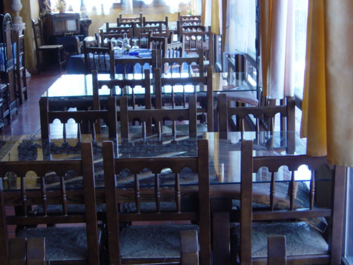 Mesas del comedor de la terraza